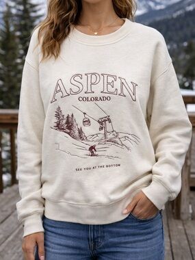 Universal Thread Cream Aspen Colorado Graphic Crewneck Sweater